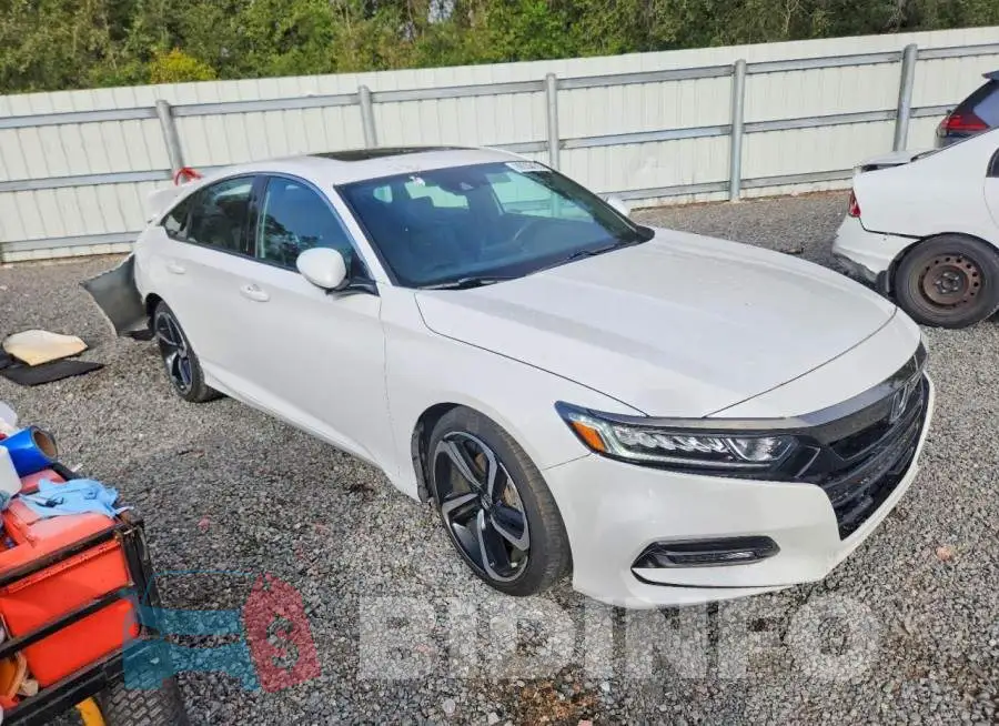 1HGCV2F34KA008337 Photo# 4