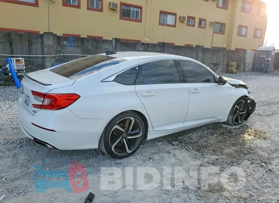 1HGCV2F35MA002548 Photo# 3