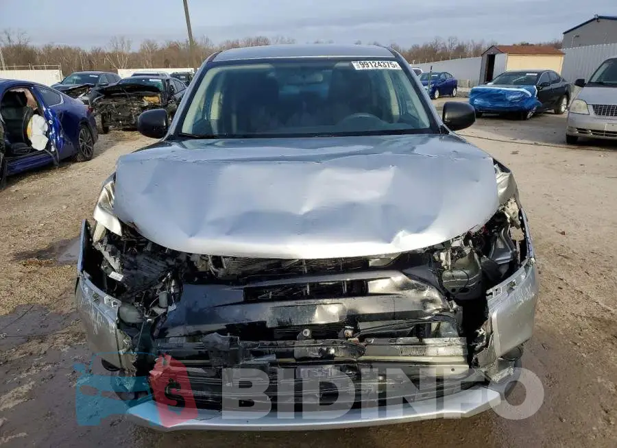 JA4AD2A34JZ054907 Photo# 5