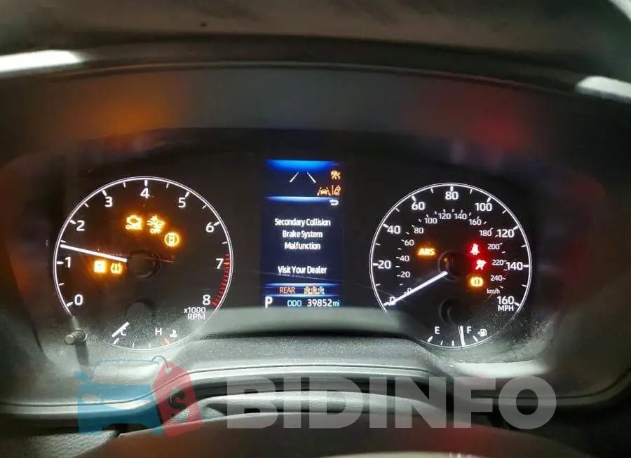 5YFB4MDE8RP115684 Photo# 9