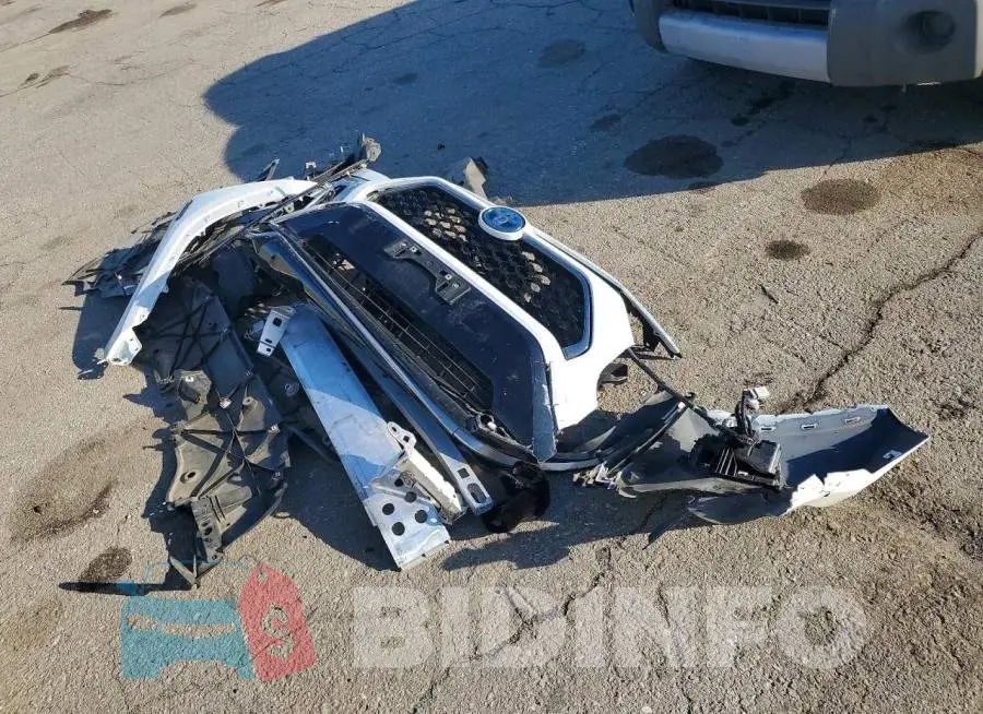 JTMEB3FV1PD145023 Photo# 12