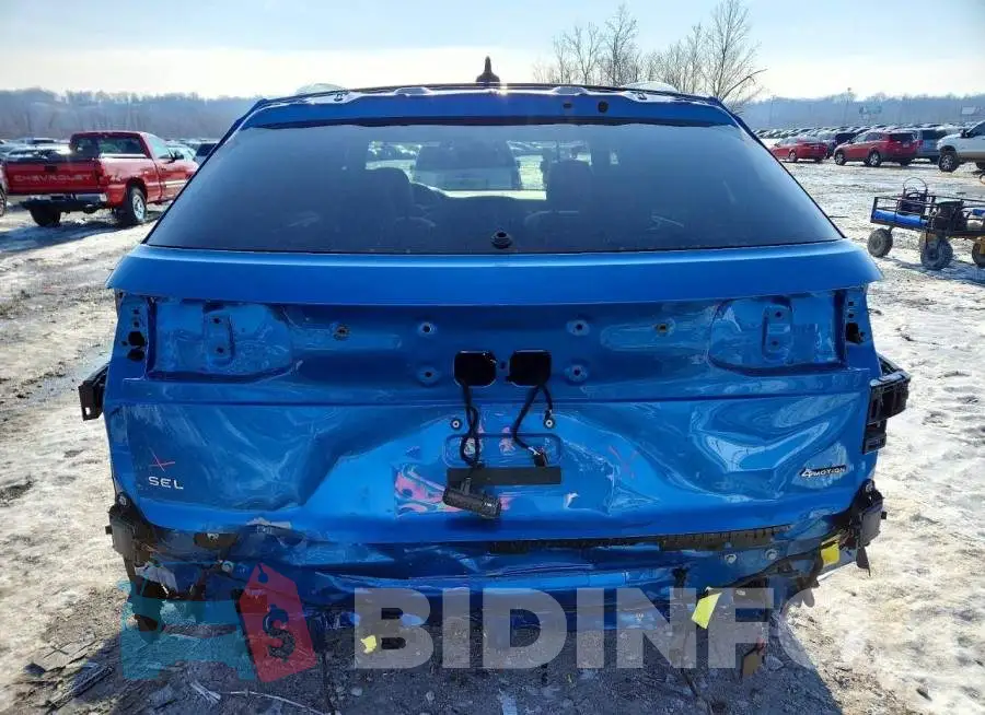 1V2AE2CA1RC246815 Photo# 6