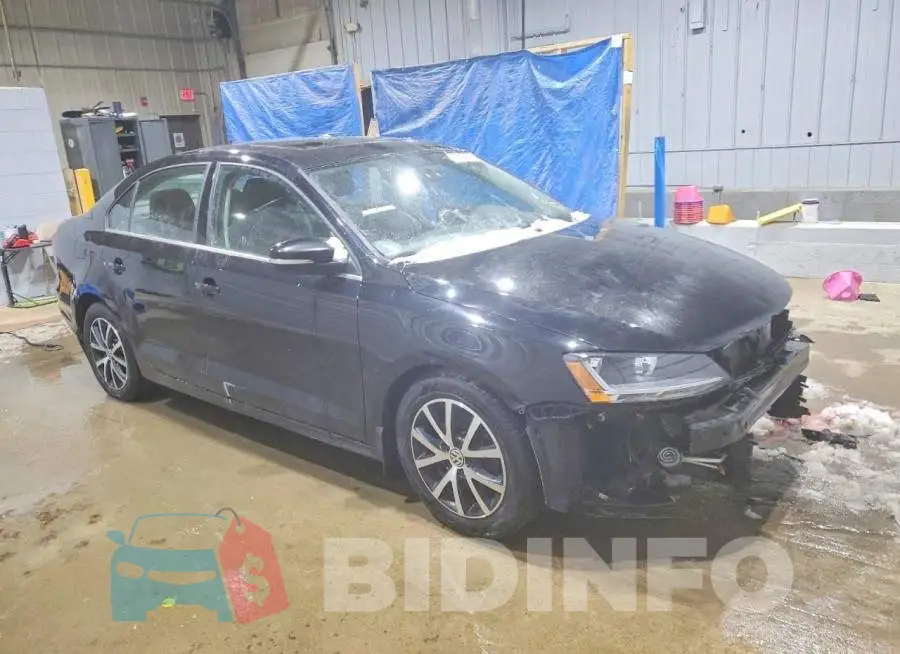 3VWB67AJ0HM252019 Photo# 4