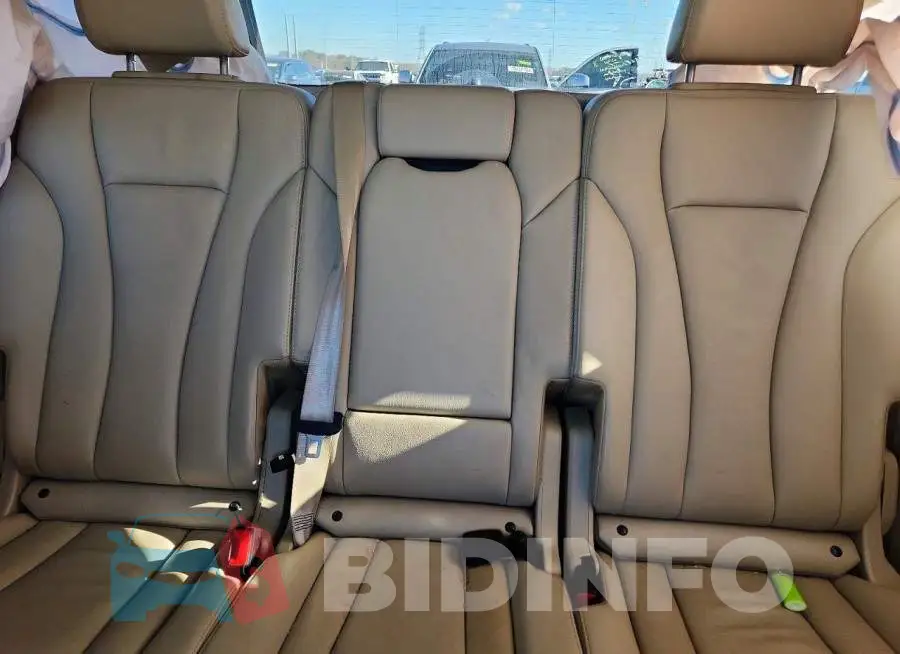WA1AAAF70KD025191 Photo# 10