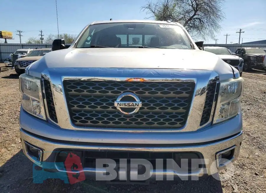 1N6AA1E52HN504458 Photo# 5