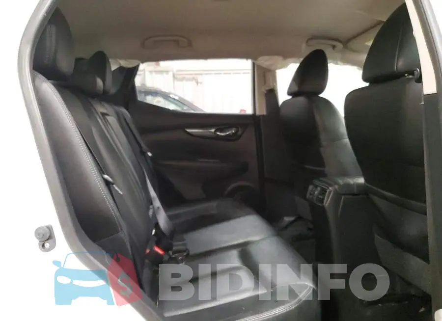 JN1BJ1CR2HW121081 Photo# 11