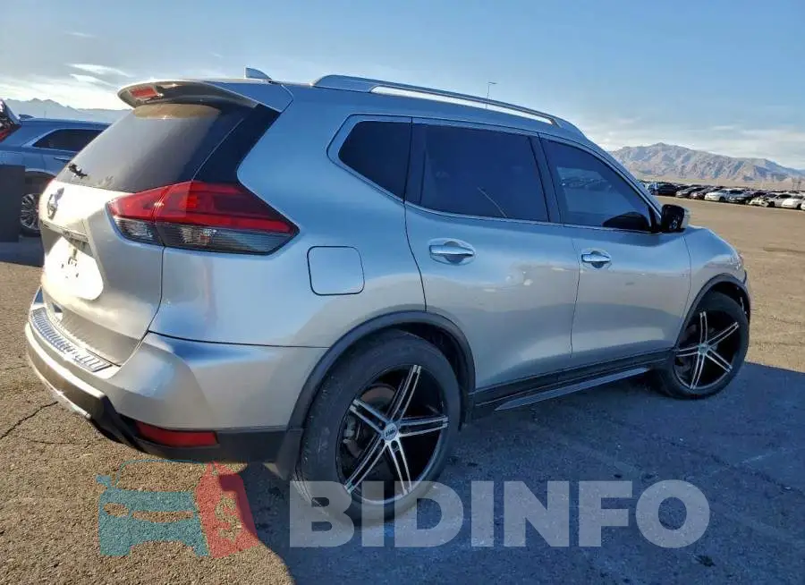 JN8AT2MT0HW140137 Photo# 3