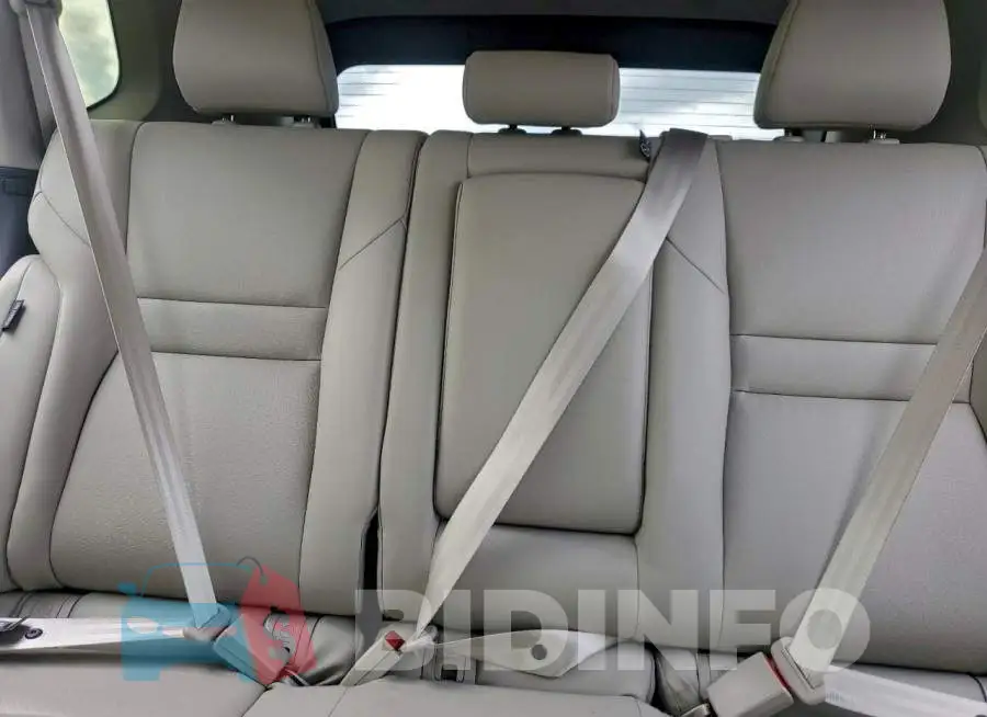 JN8BT3BB3RW170822 Photo# 10