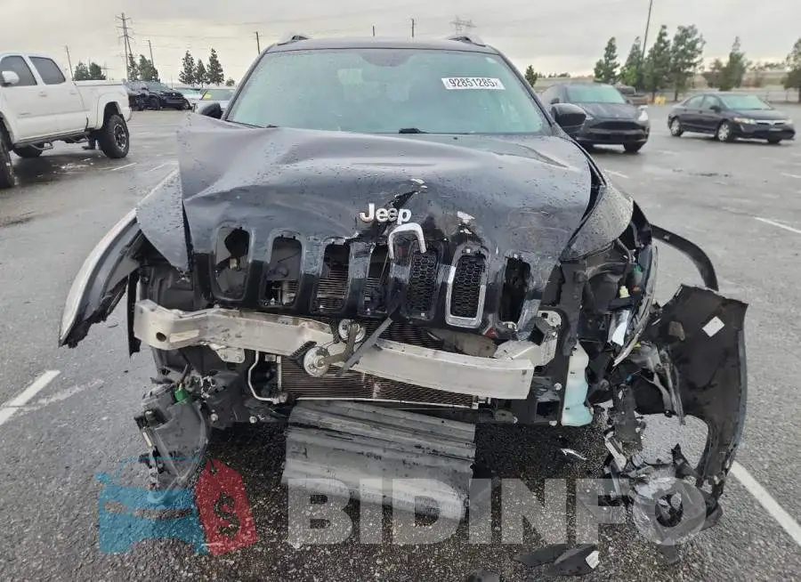 1C4PJLCB6JD615284 Photo# 5