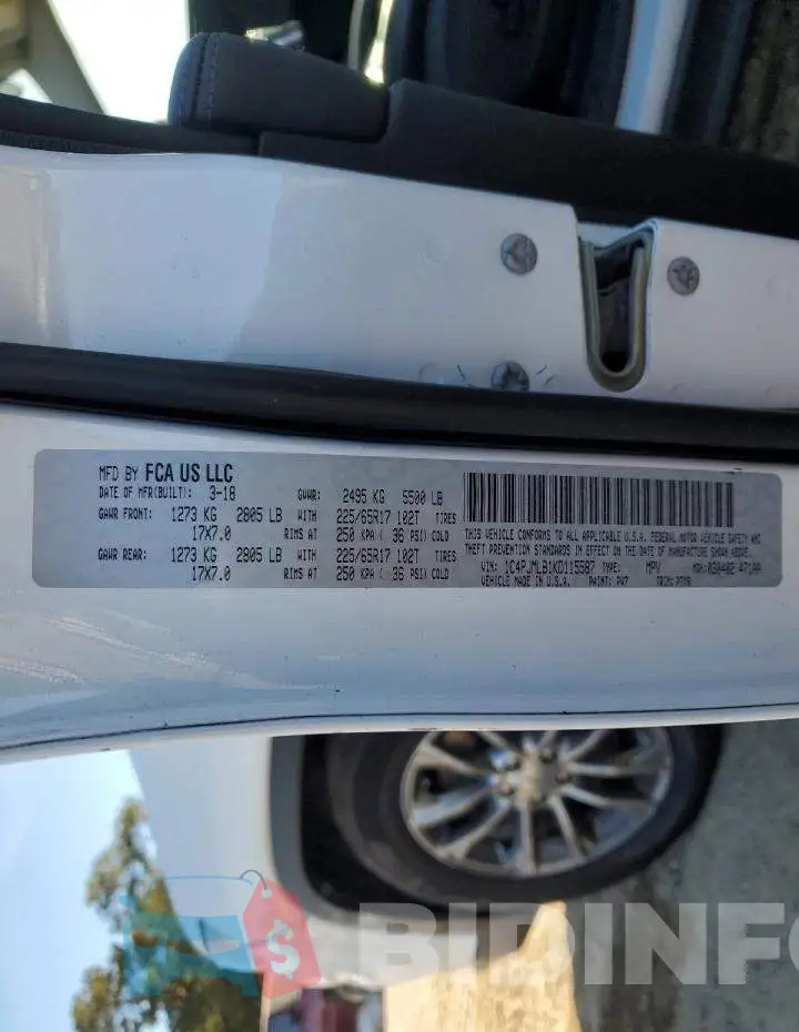 1C4PJMLB1KD115587 Photo# 14