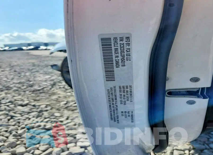 2C3CDXGJ3PH543118 Photo# 12
