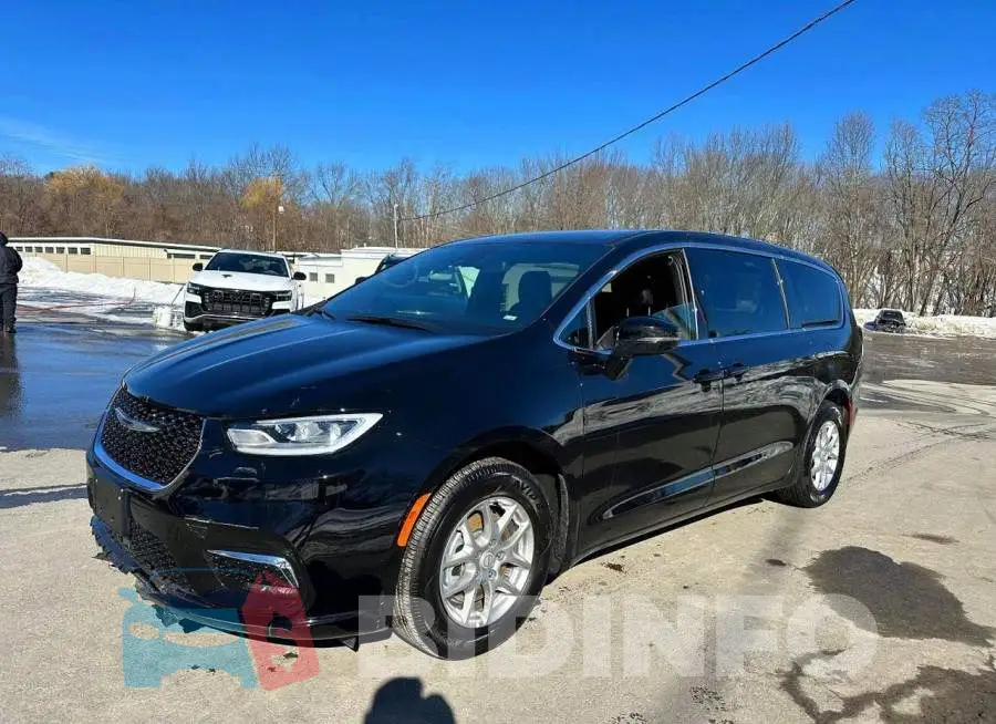 2C4RC1BG1SR599708 Photo# 4