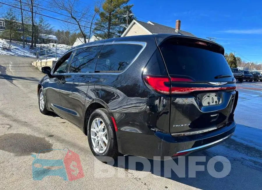 2C4RC1BG1SR599708 Photo# 2