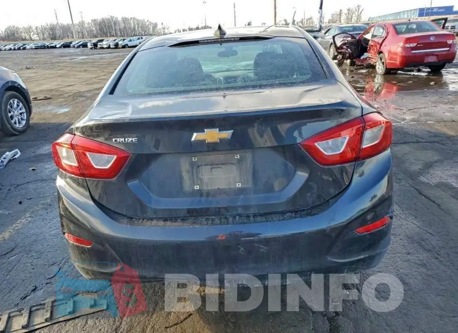 1G1BC5SM7J7219181 Photo# 6