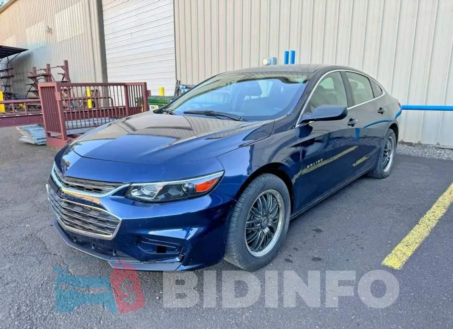 1G1ZB5ST6HF282913 Photo# 2