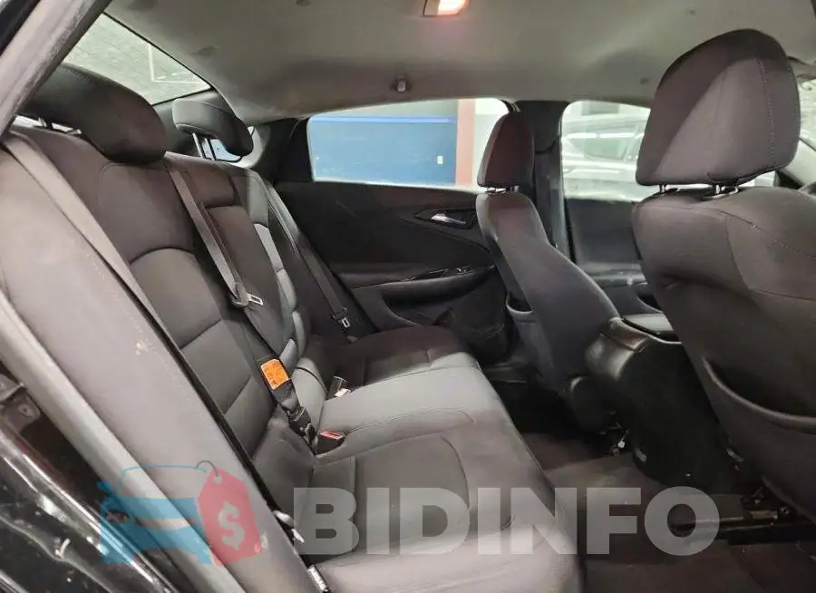 1G1ZC5ST6HF169296 Photo# 10