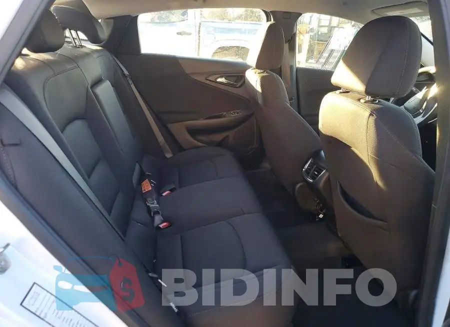 1G1ZD5ST4RF152513 Photo# 10