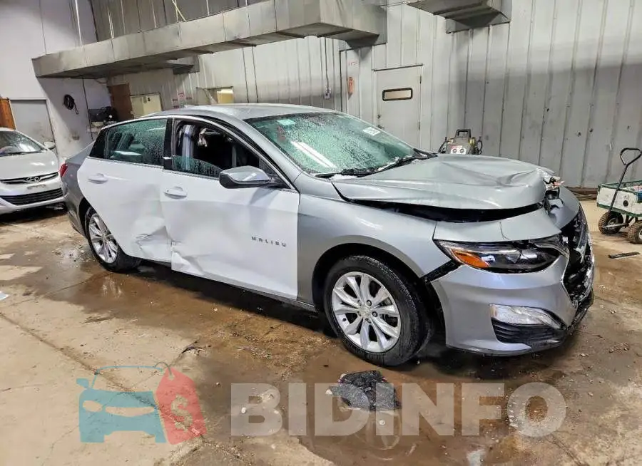 1G1ZD5ST4RF171062 Photo# 4