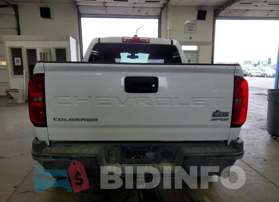 1GCPTEE18M1131150 Photo# 6