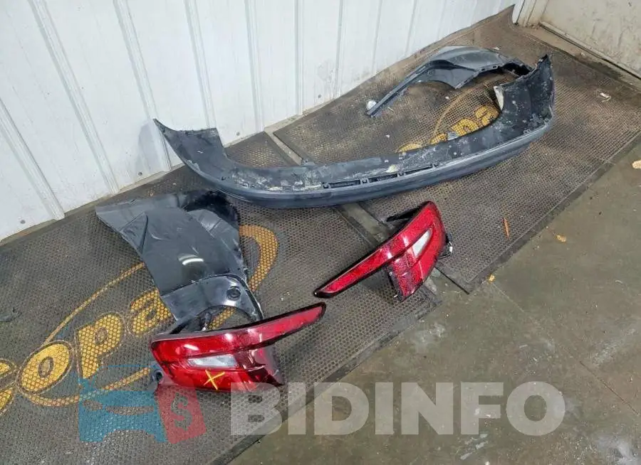 KL77LFE24RC132271 Photo# 12