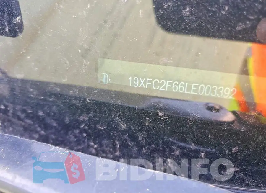 19XFC2F66LE003392 Photo# 12
