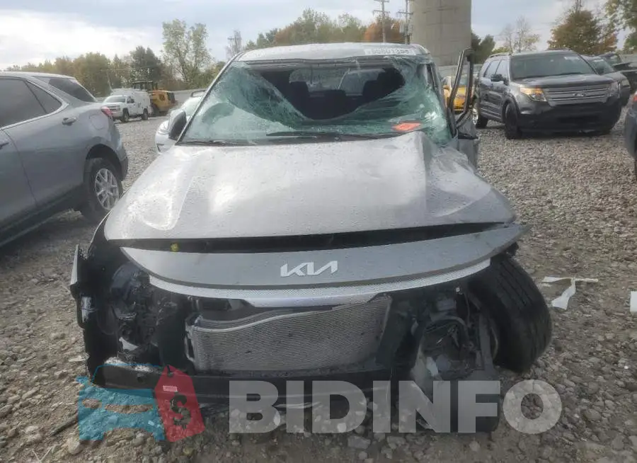 KNDEPCAA9T7825363 Photo# 5