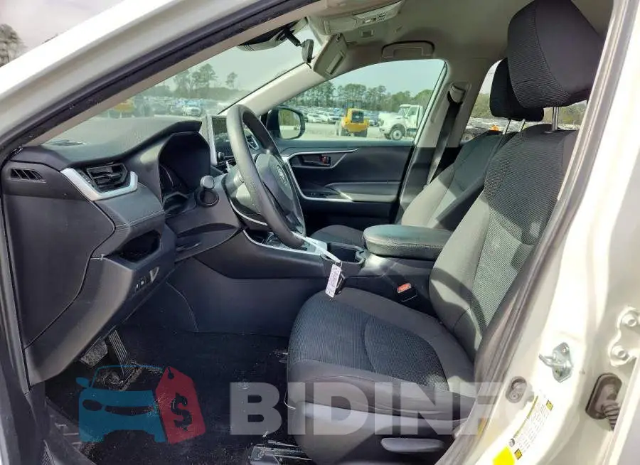 2T3F1RFV2RC430623 Photo# 7