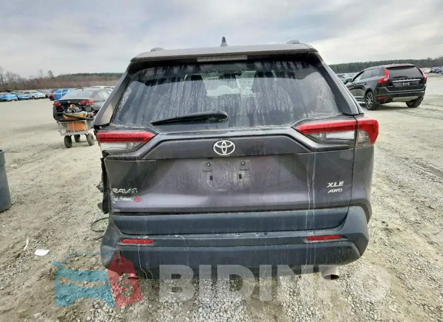 2T3P1RFV8MC253377 Photo# 6