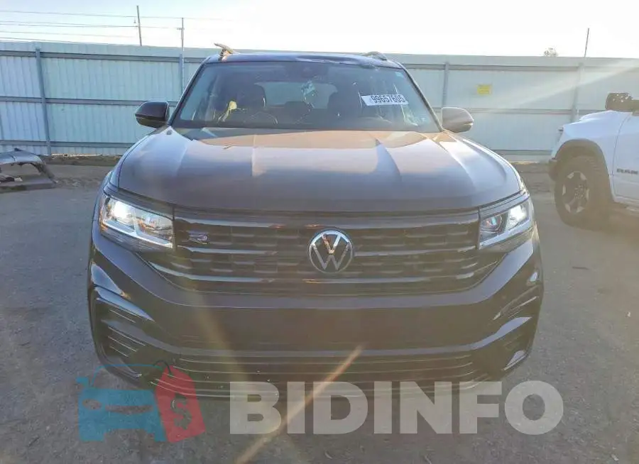 1V2SR2CAXPC529073 Photo# 5