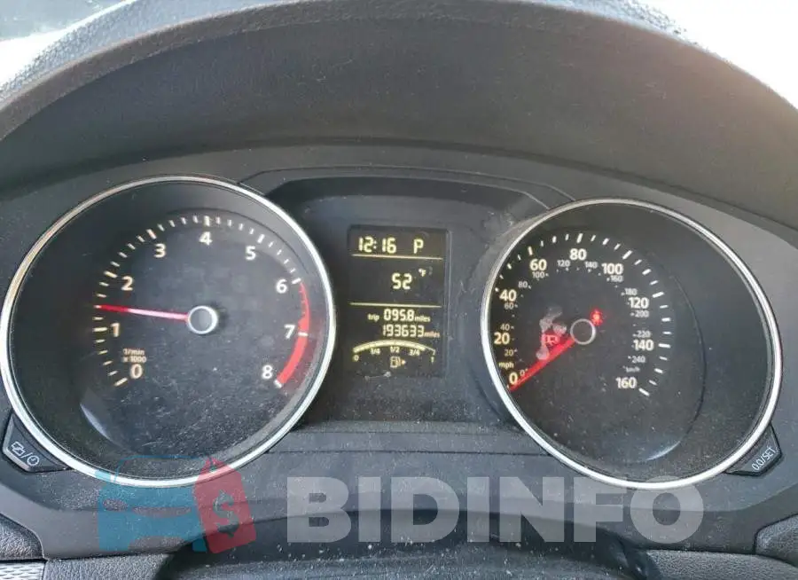 3VW2B7AJ6HM228710 Photo# 9