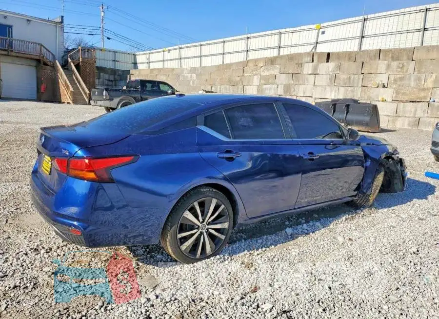 1N4BL4CV5KC155519 Photo# 3