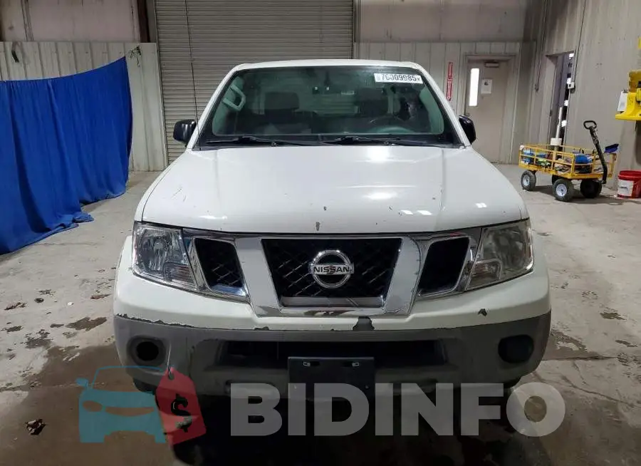 1N6BD0CT8JN734423 Photo# 5