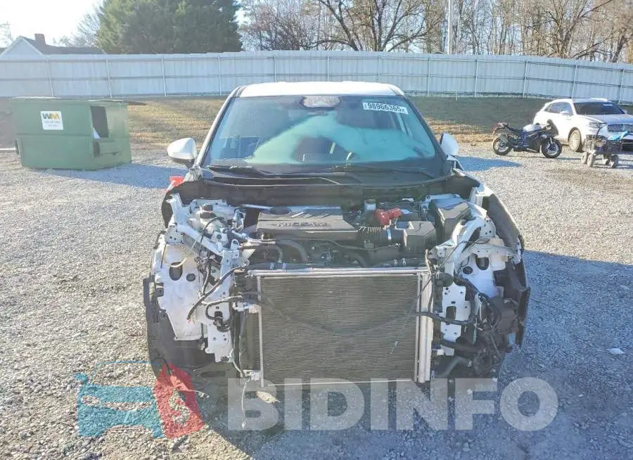 5N1BT3BB1PC861126 Photo# 5