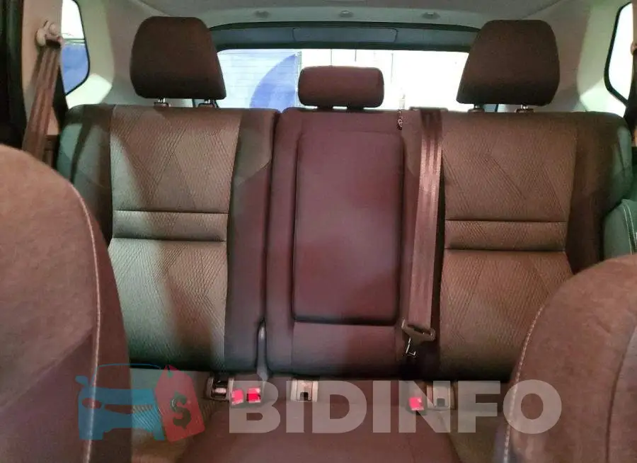 JN8BT3BB6SW417854 Photo# 10
