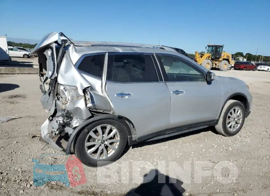 KNMAT2MT3LP503528 Photo# 3