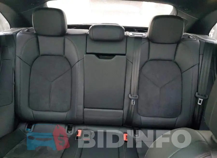 WP1AA2A5XMLB09074 Photo# 10
