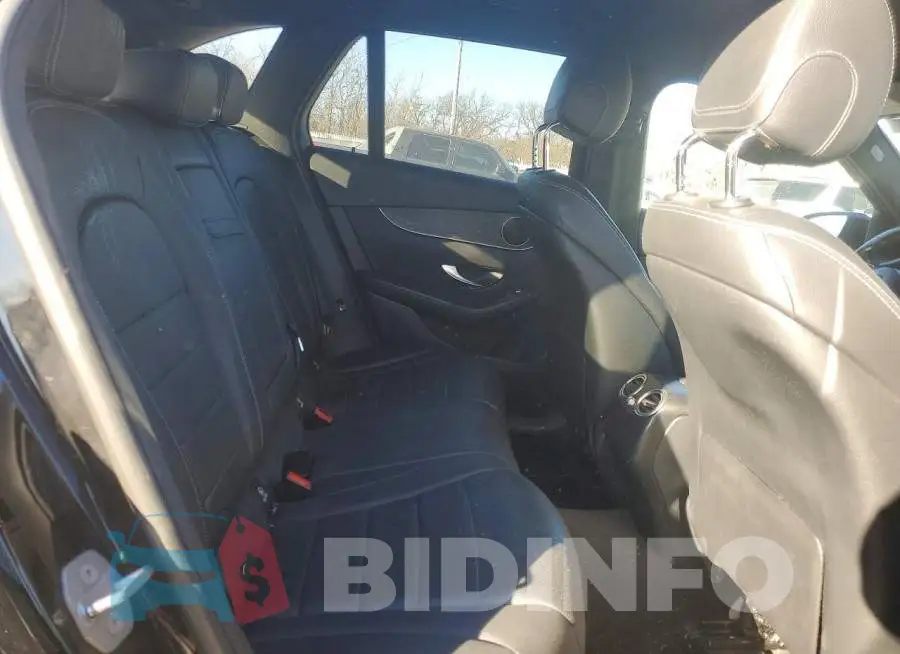 WDC0G4KB8JV082608 Photo# 11