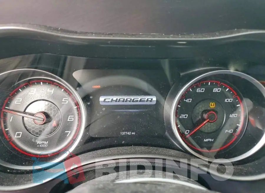 2C3CDXBG6KH652998 Photo# 9