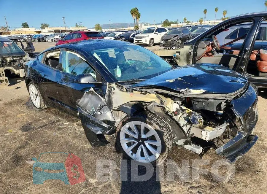 5YJ3E1EA3NF289289 Photo# 4