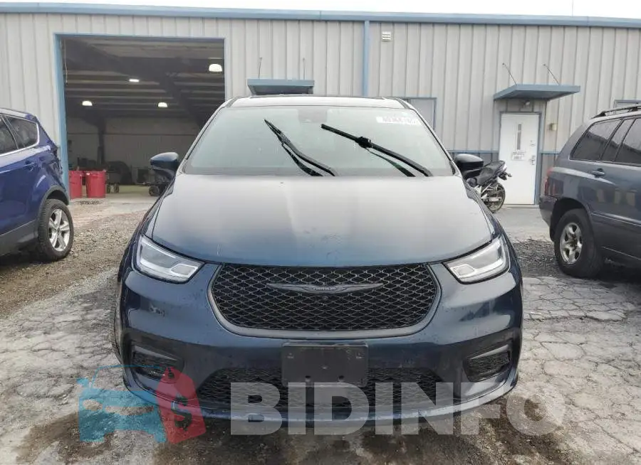 2C4RC1L71PR614536 Photo# 5