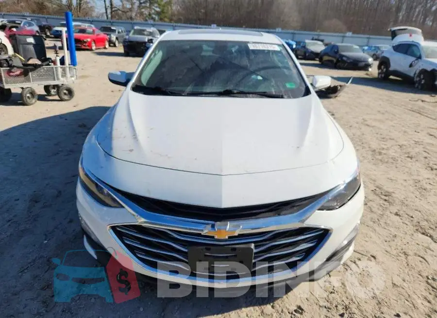 1G1ZD5ST6NF181053 Photo# 5