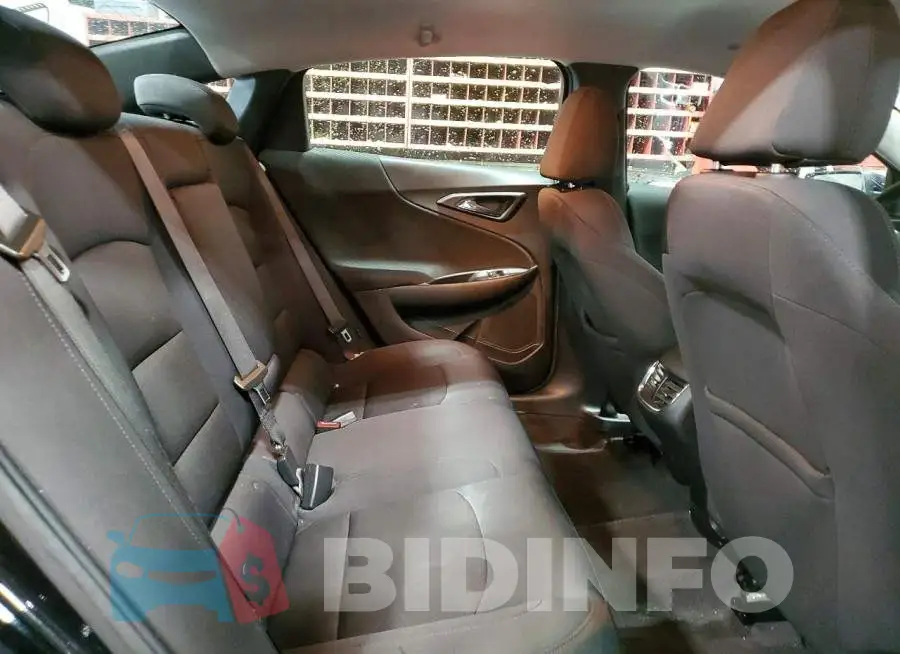 1G1ZD5ST8NF194872 Photo# 10