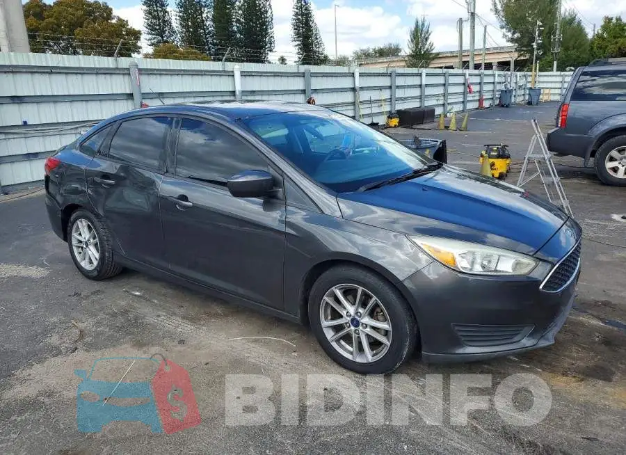 1FADP3F23JL224652 Photo# 4
