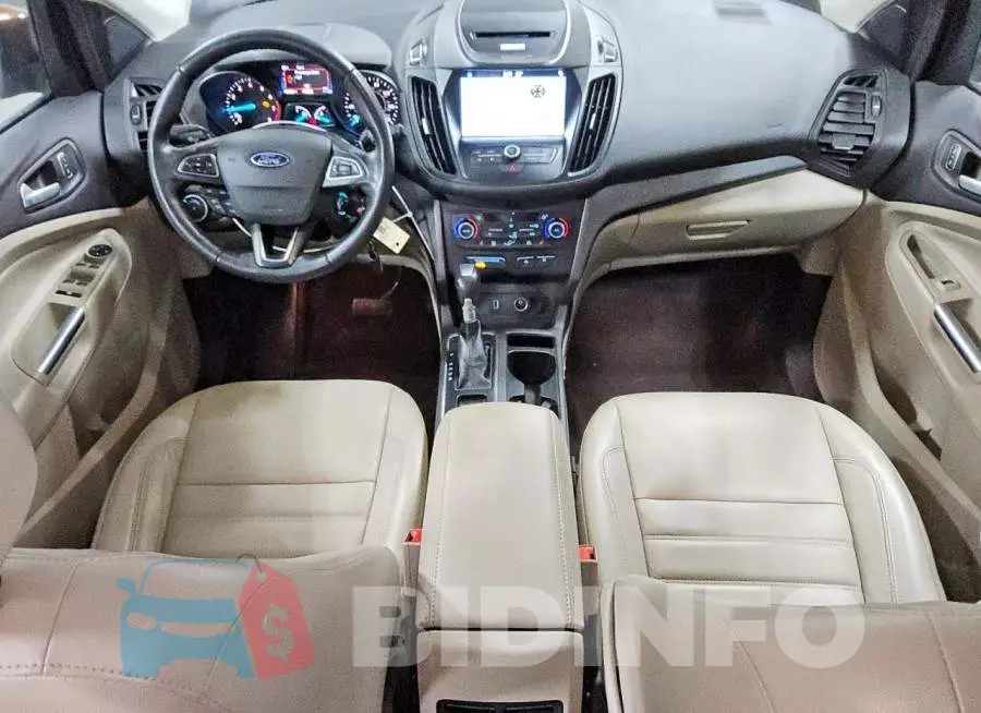 1FMCU9G95HUD67972 Photo# 8