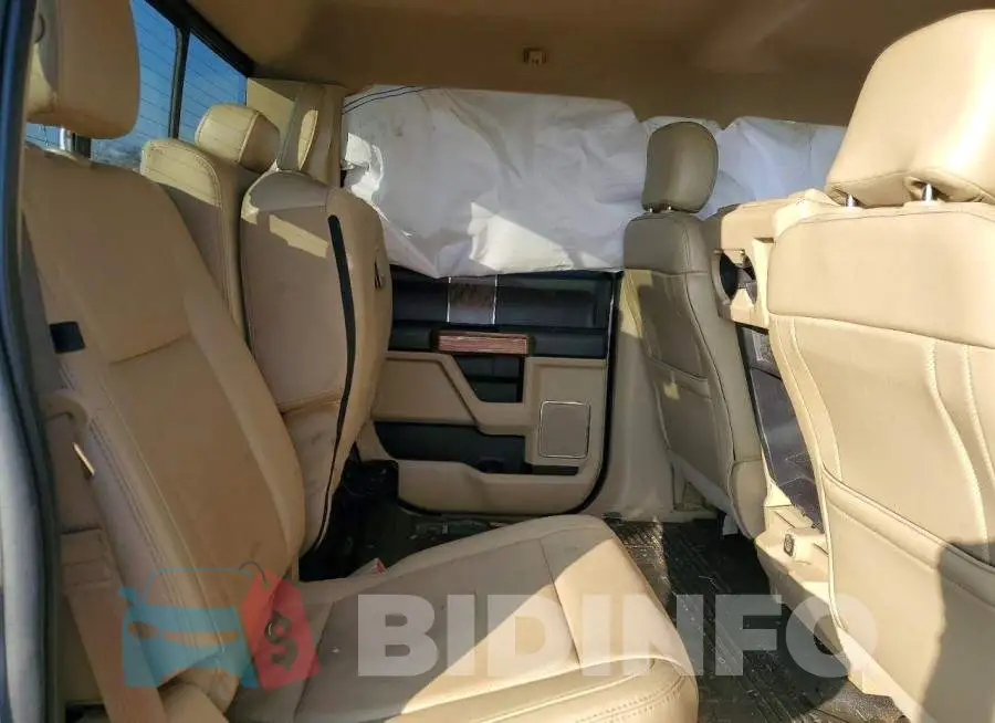 1FT8W3BT5JEB89355 Photo# 10