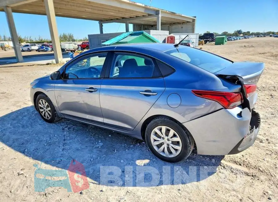 3KPC24A60LE117235 Photo# 2