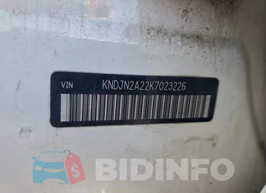 KNDJN2A22K7023226 Photo# 12