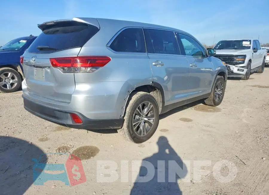 5TDZZRFHXKS291752 Photo# 3