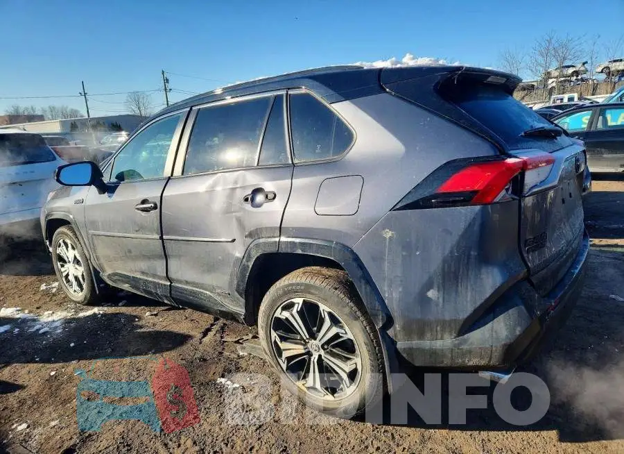 JTMEB3FV2PD131759 Photo# 2