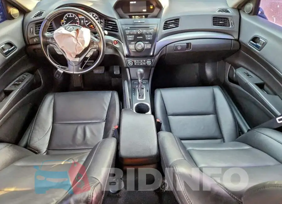 19UDE2F32HA014537 Photo# 8